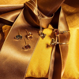 Embla Ørestikker Turmalin