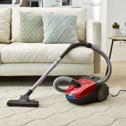 PowerGo Vacuum Cleaner FC8243/09