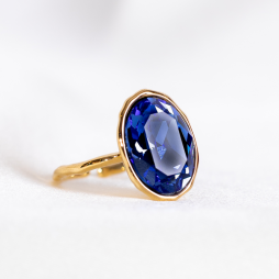 Astrid Sapphire Oval Ring