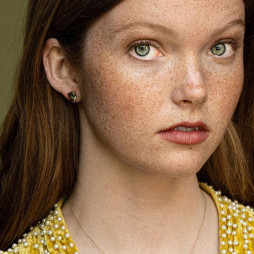 Embla Stud Earrings Tourmaline 