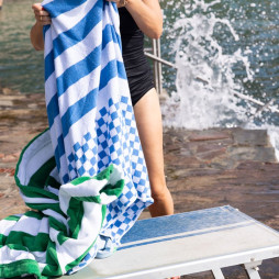 Bath towel Rio 90x150 cm blue/white