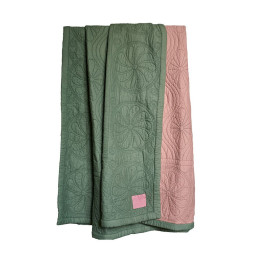 Durham Dew Bedspread Green/Pink 260x260 cm