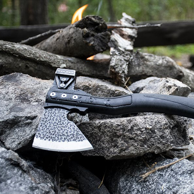 Ax with blade guard