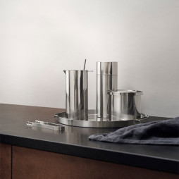 Arne Jacobsen serveringsbricka Ø 33.5 cm steel