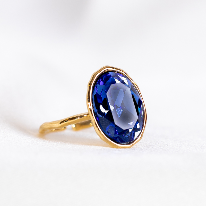 Astrid Sapphire Oval Ring